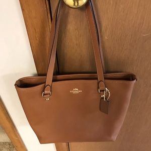 Authentic coach leather handbag